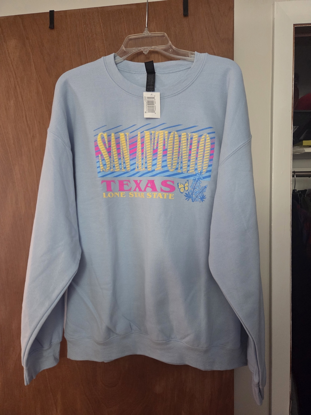 Gildan Light Blue San Antonio Texas Crewneck Sweatshirt